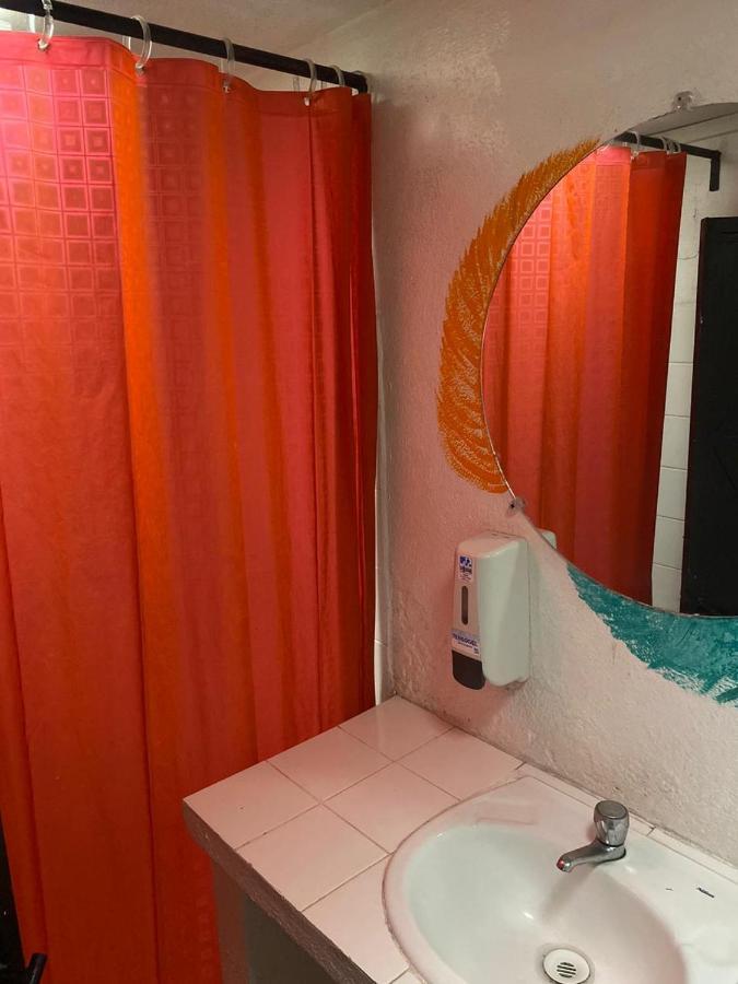 Feathers Hotel & Lounge Антигуа-Гватемала Экстерьер фото